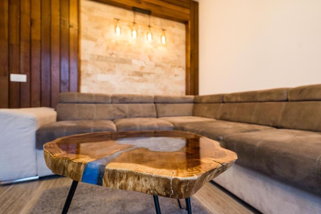 Stone House Sinaia Villa Екстериор снимка
