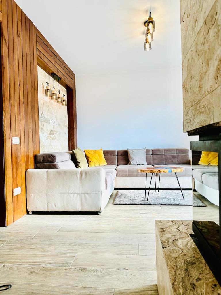 Stone House Sinaia Villa Екстериор снимка