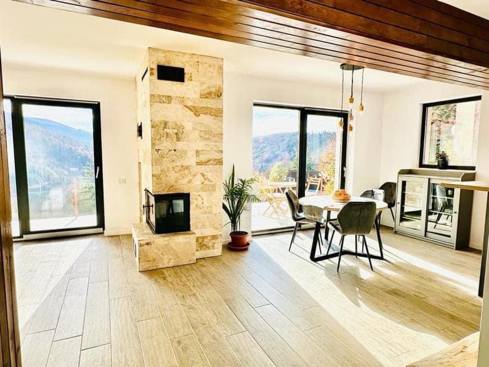 Stone House Sinaia Villa Екстериор снимка